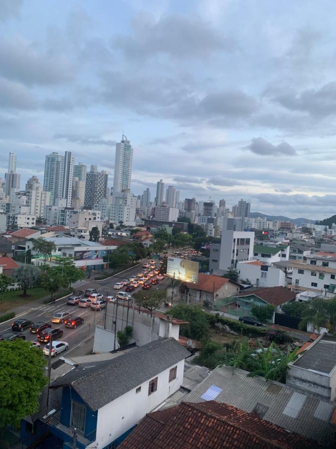 Encantos Dos Mares - Apartamento 5 - Balneário Camboriú Exterior foto